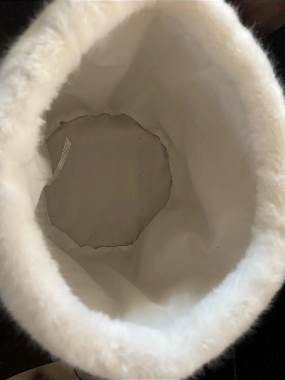 Faux Fur Pom-Pom Container